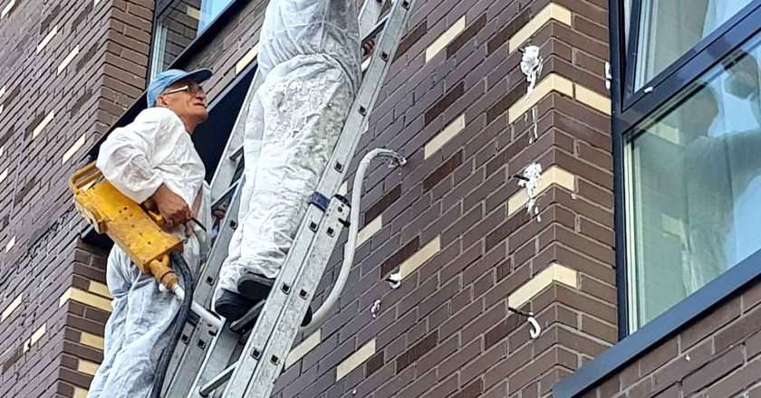 Пеноизол: Уникальный утеплитель для энергоэффективного дома